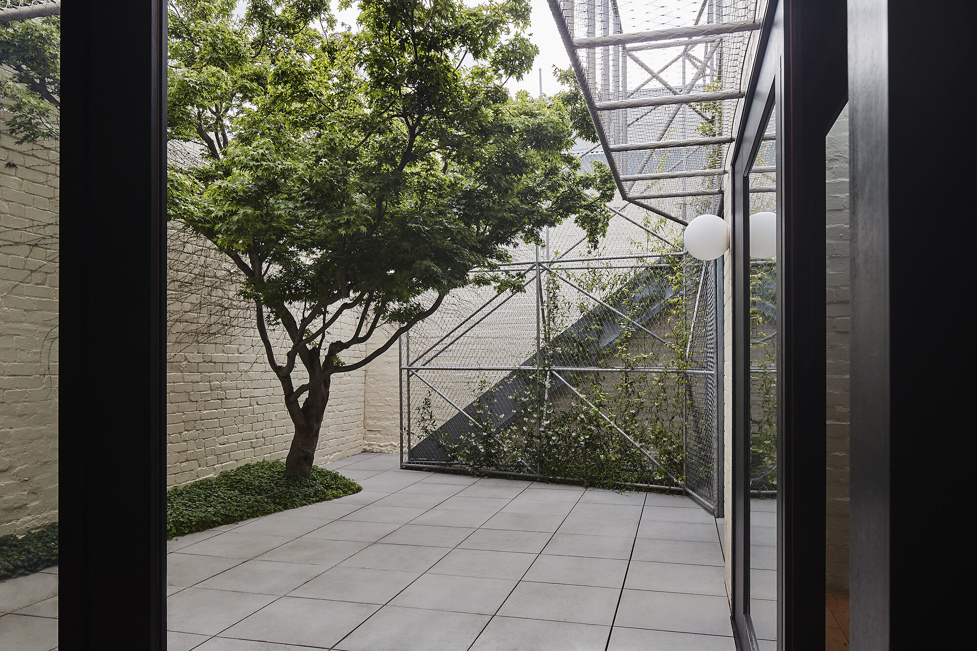 Interior photograph of Eastham Street by Peter Bennetts